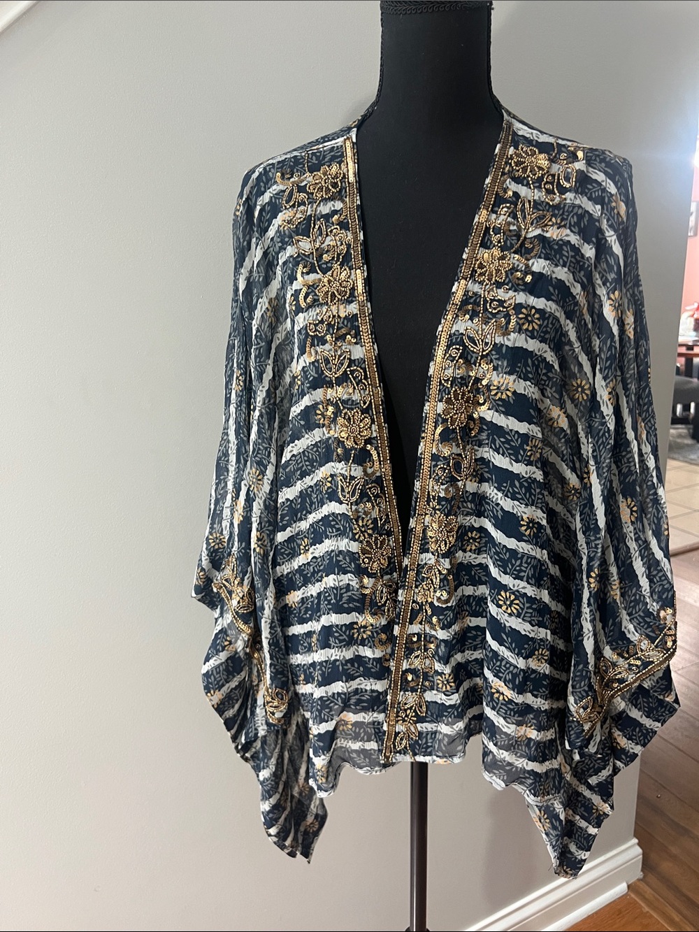 Soft Surroundings Navy, White and Gold Embellished Kimono L/XL